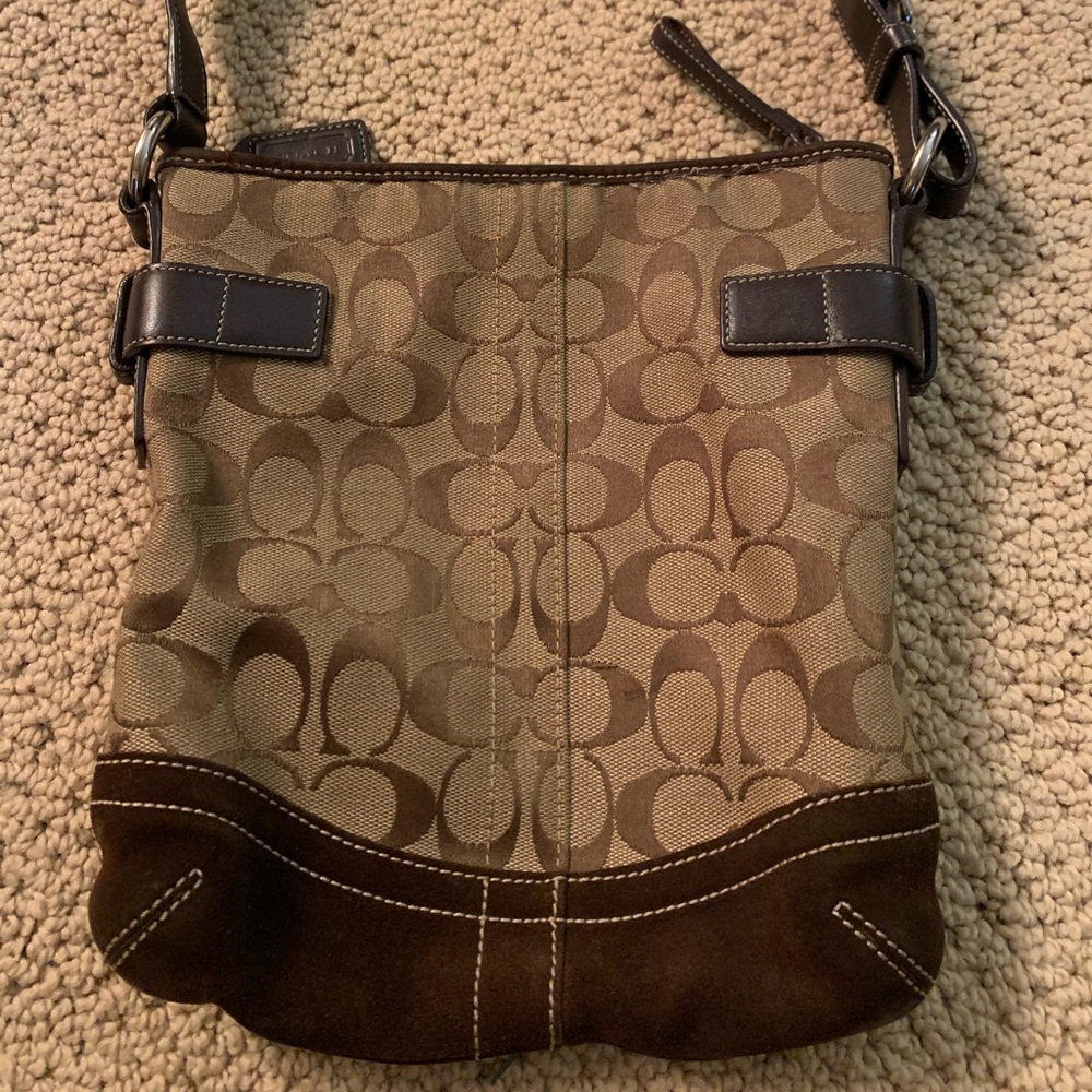 Coach Purse - Picture 2 of 4
